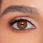 عدسات لاصقة براون